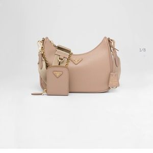 Prada Re-Edition 2005 Saffiano leather bag